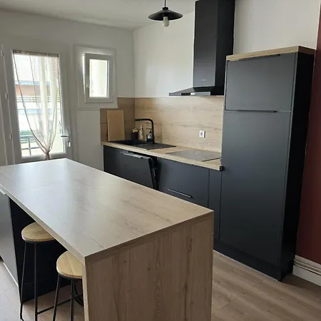 Cosy A De 43 M² Avec Balcon Apartment *